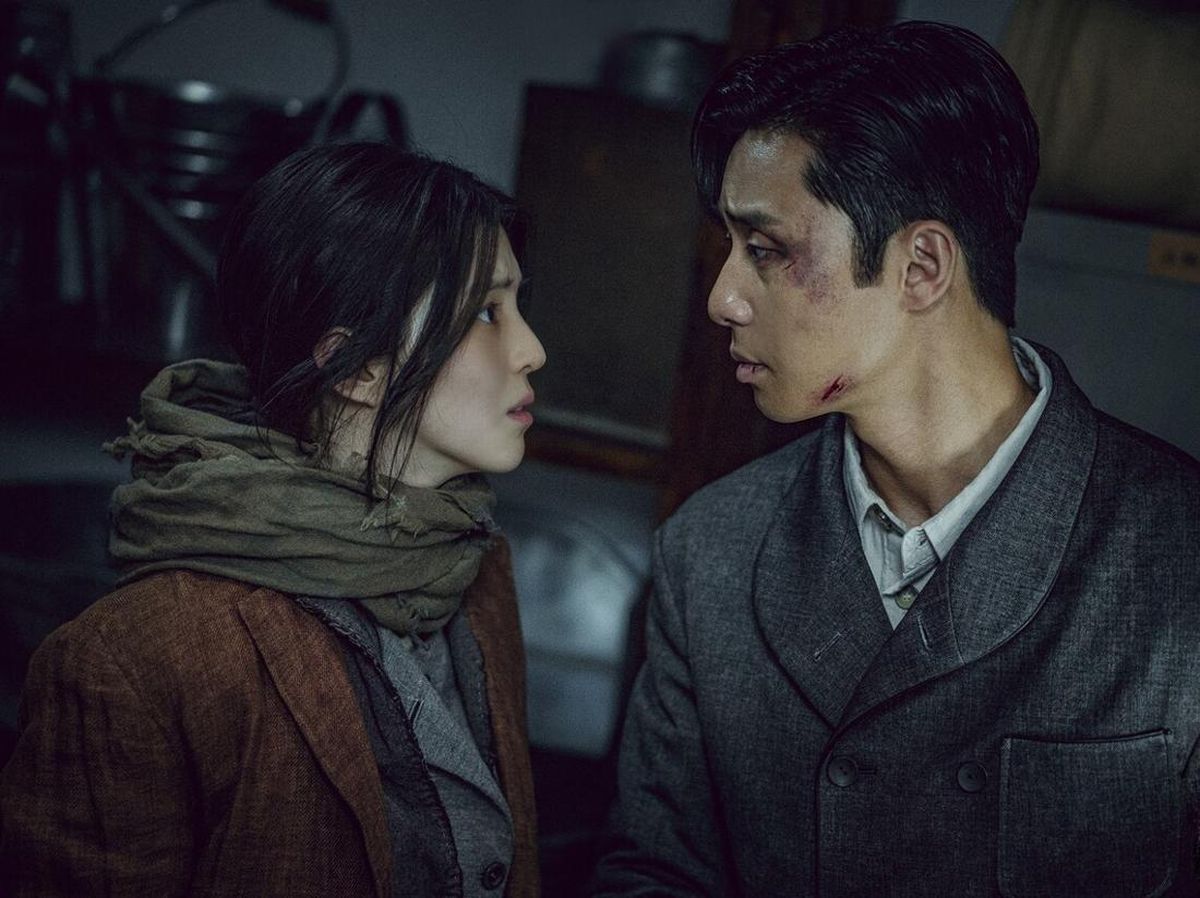 Han So Hee dan Park Seo Joon Akan Beradu Akting di Film Series Terbaru Netflix Gyeongseong Creature
