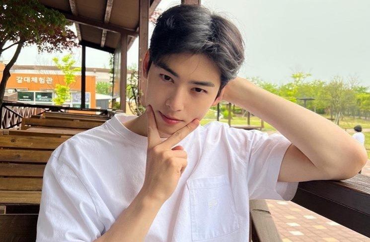 Cha Eun Woo
