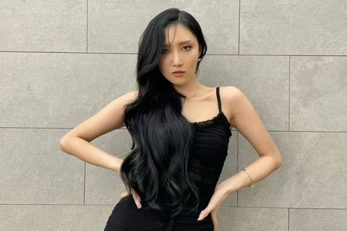 Hwasa MAMAMOO
